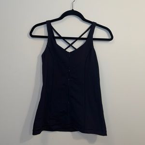 black lululemon tank top
